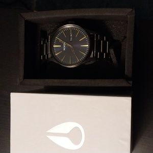 Nixon Sentry SS 42